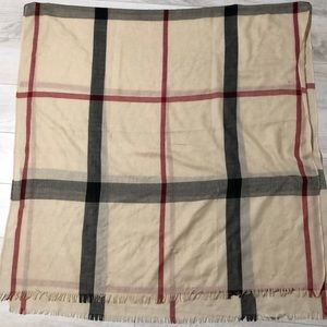 Burberry style scarf
